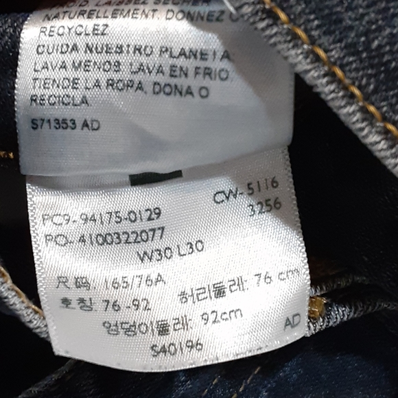 SIGNATURE LEVI'S SKINNY , STRETCH SIZE 30 WOMENS - Picture 4 of 8